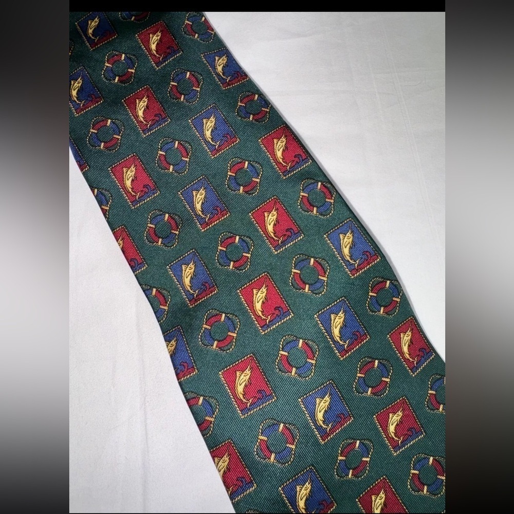 Vintage Tommy Hilfiger Tie Mens Green  Swordfish Graphic,  Italian Silk USA